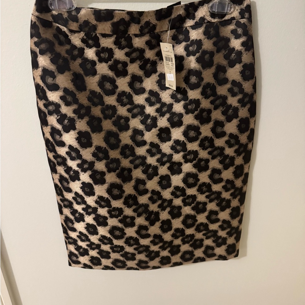Ann Taylor Black and Tan Floral Pencil Skirt with tags